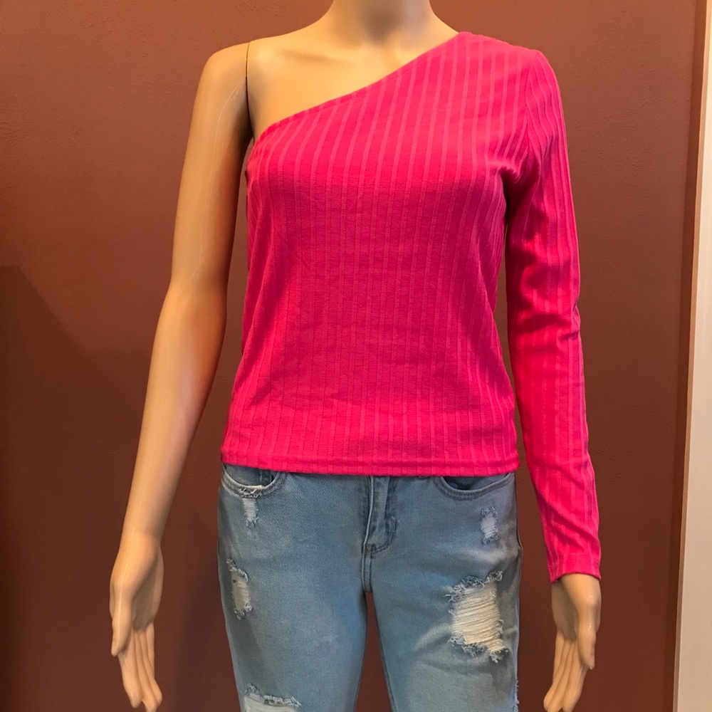 H&M’s Divided top size Medium used